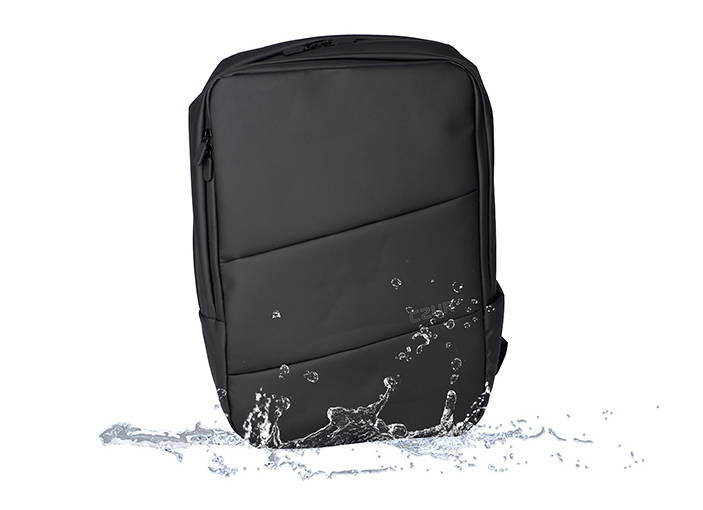 backpack waterproof.jpg